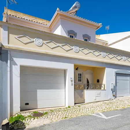 Вилла Full Private 180sqm - Terrace Jacuzzi - 200m & Sea View Албуфейра