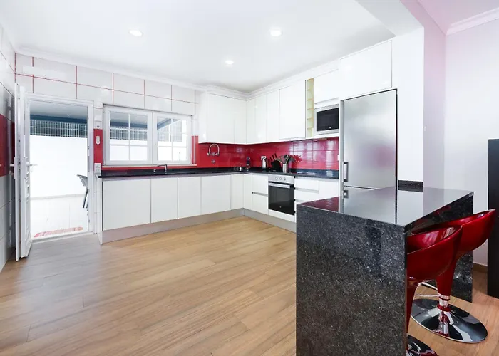 Villa Full Private 180sqm - Terrace Jacuzzi - 200m & Sea View