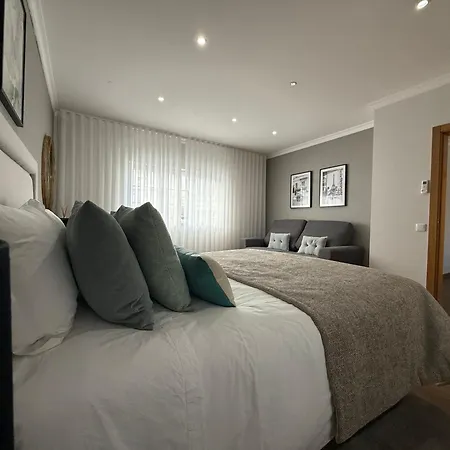 别墅 Full Private 180sqm - Terrace Jacuzzi - 200m & Sea View 阿尔布费拉
